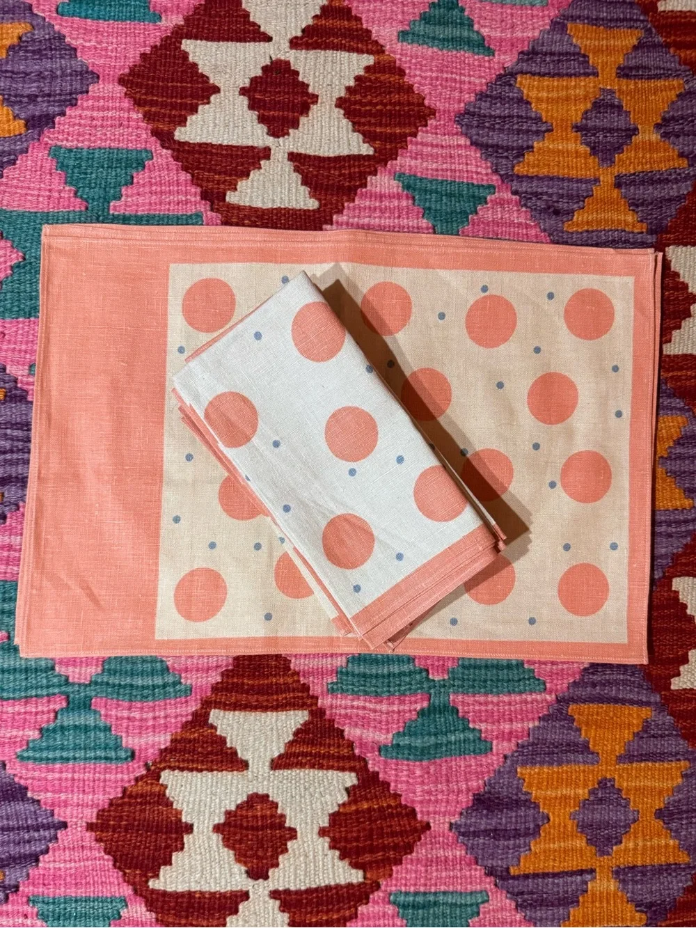 Vintage Irish linen placemat and napkin set, EUC